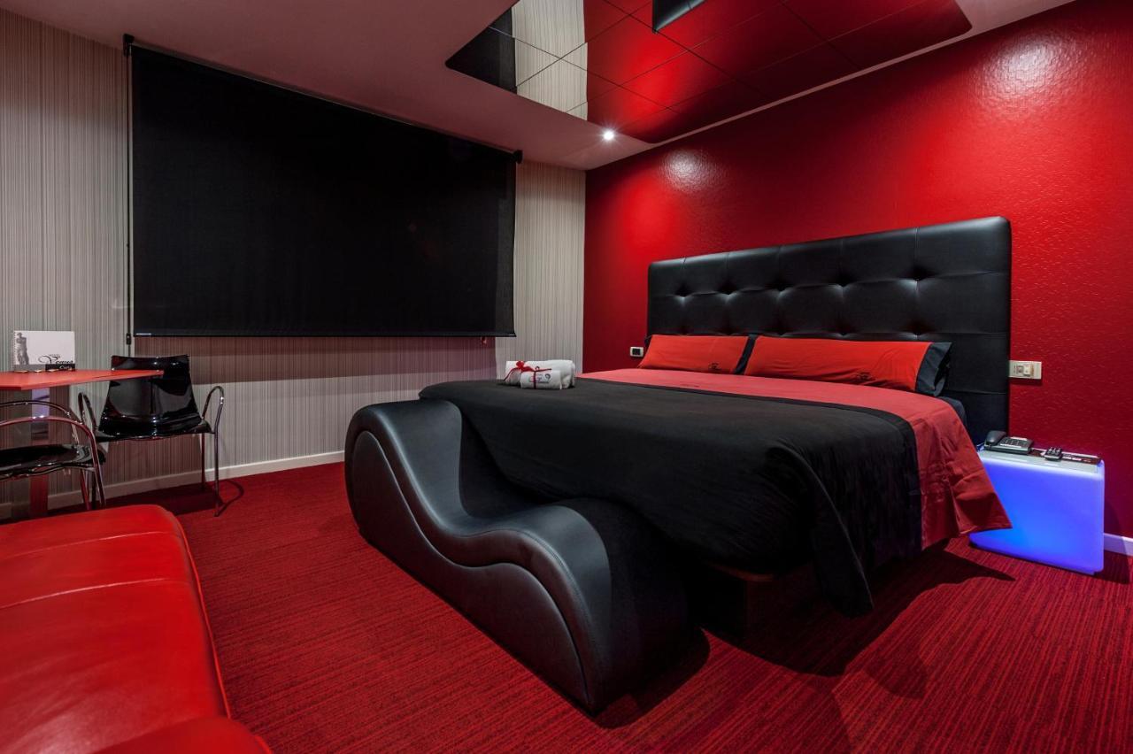 Motel Venus La Coruna Guísamo Екстериор снимка
