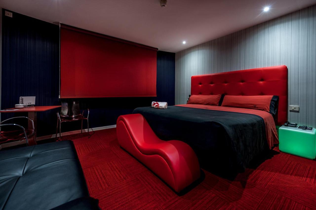Motel Venus La Coruna Guísamo Екстериор снимка