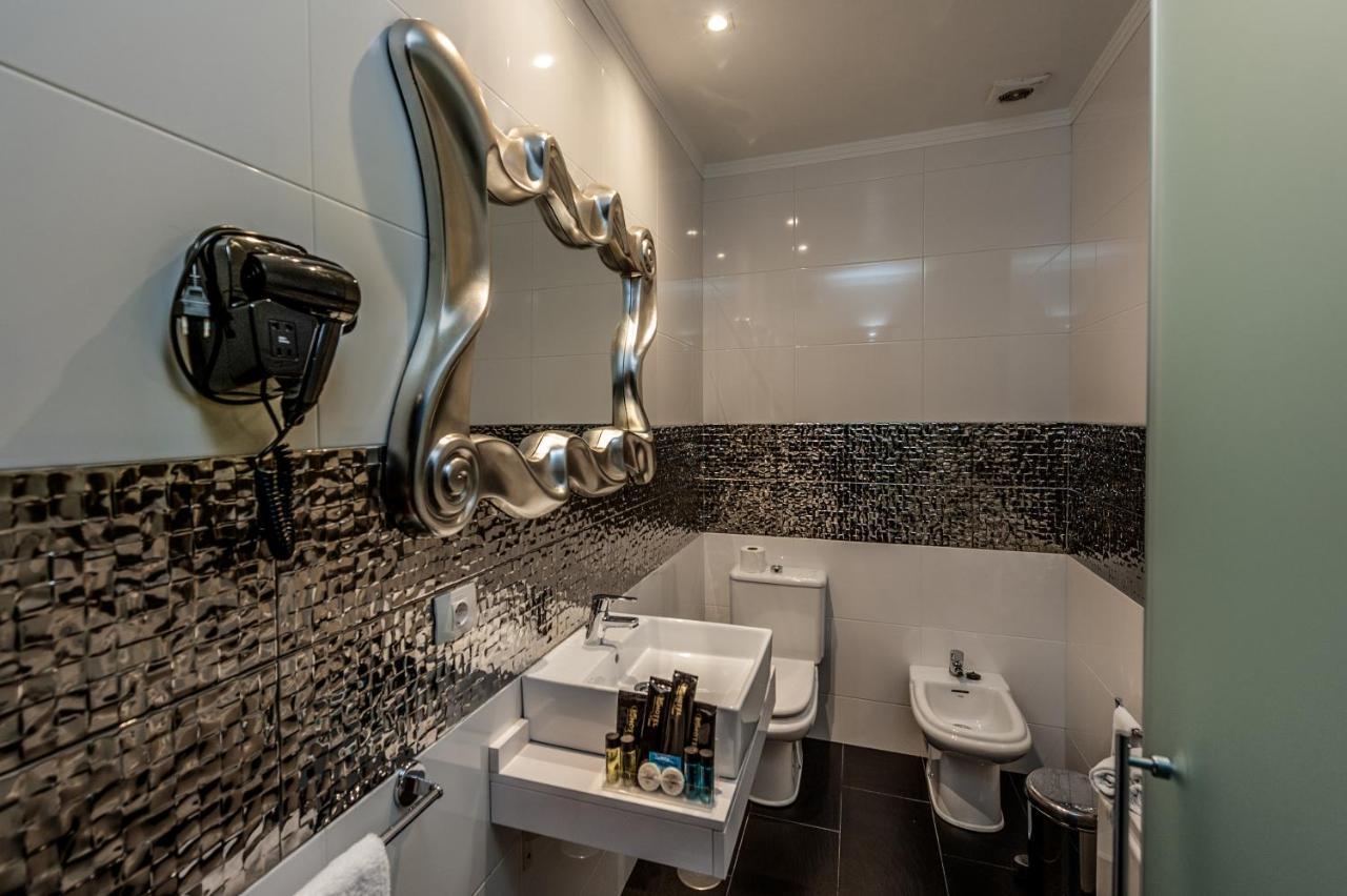 Motel Venus La Coruna Guísamo Екстериор снимка